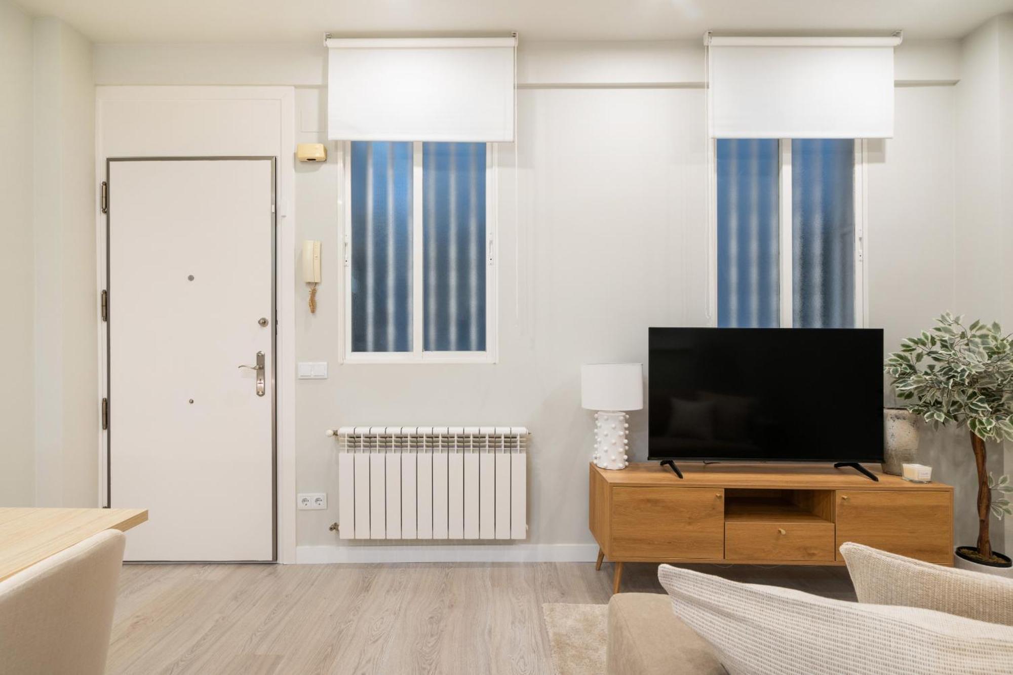 Apartamento Reformado En Metro Ibiza Alquiler Temporal Madrid Esterno foto