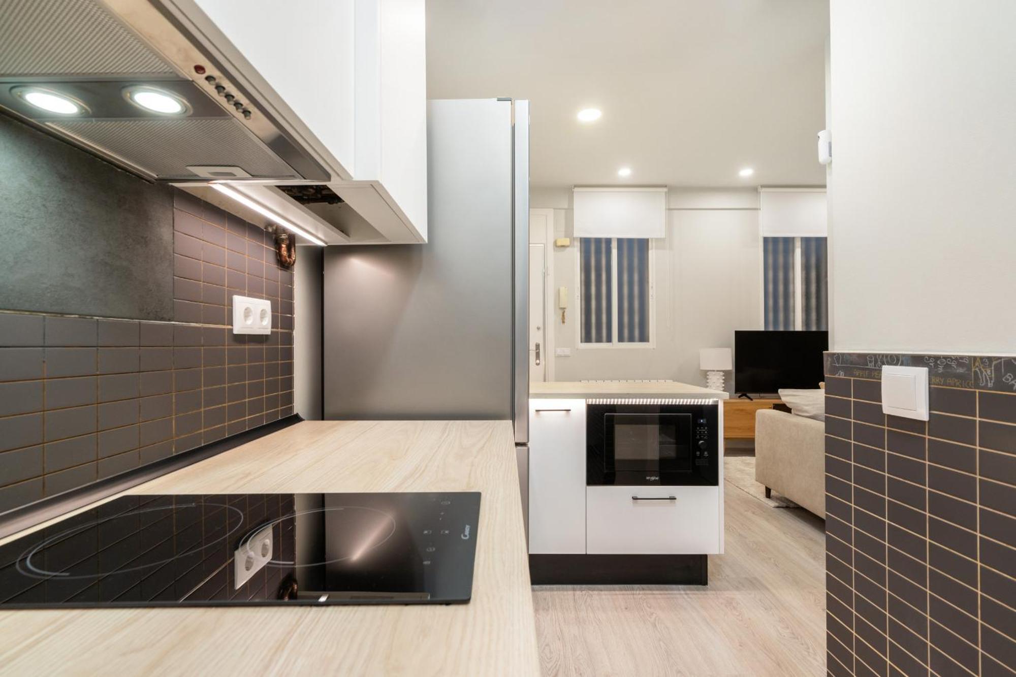 Apartamento Reformado En Metro Ibiza Alquiler Temporal Madrid Esterno foto