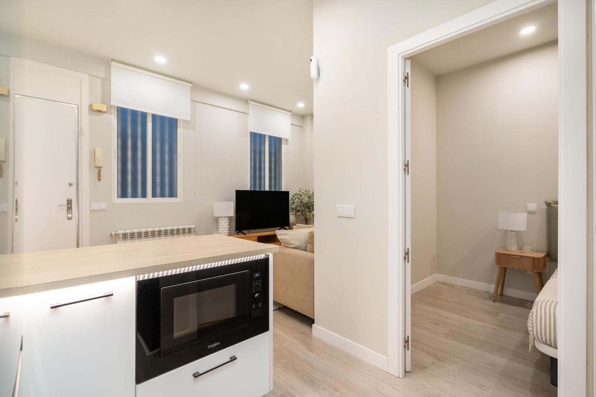 Apartamento Reformado En Metro Ibiza Alquiler Temporal Madrid Esterno foto