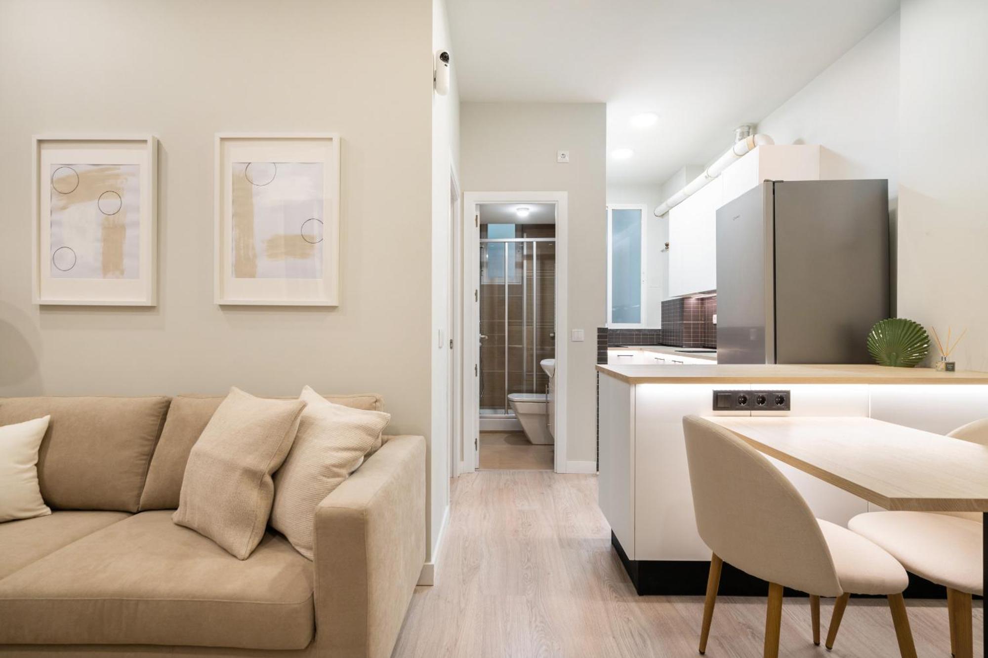 Apartamento Reformado En Metro Ibiza Alquiler Temporal Madrid Esterno foto