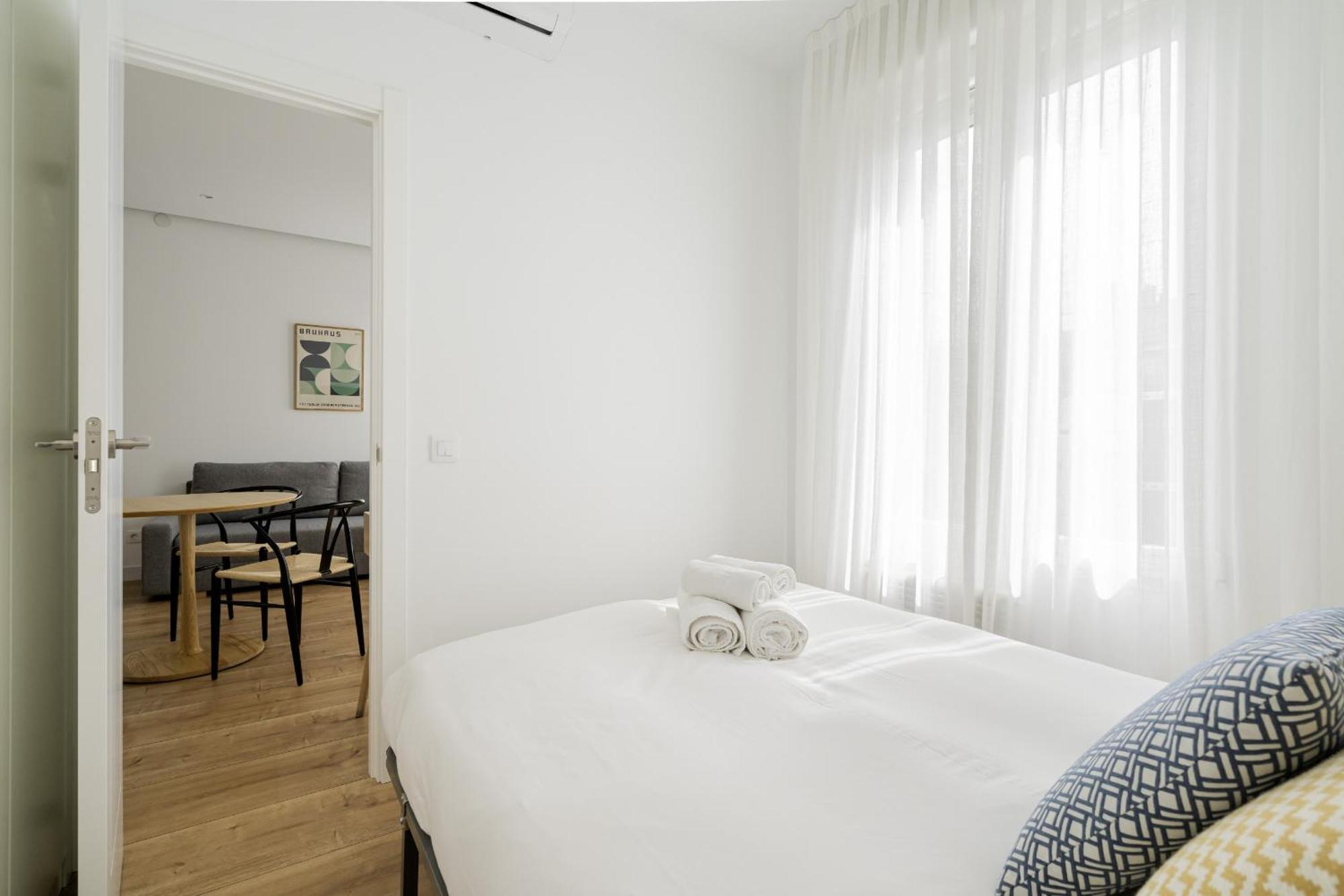 Apartamento Reformado En Metro Ibiza Alquiler Temporal Madrid Esterno foto