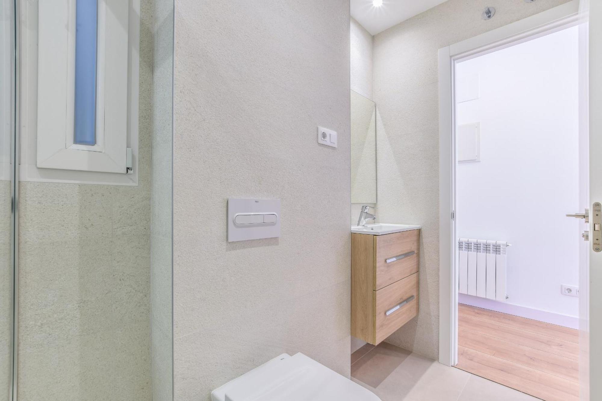 Apartamento Reformado En Metro Ibiza Alquiler Temporal Madrid Esterno foto