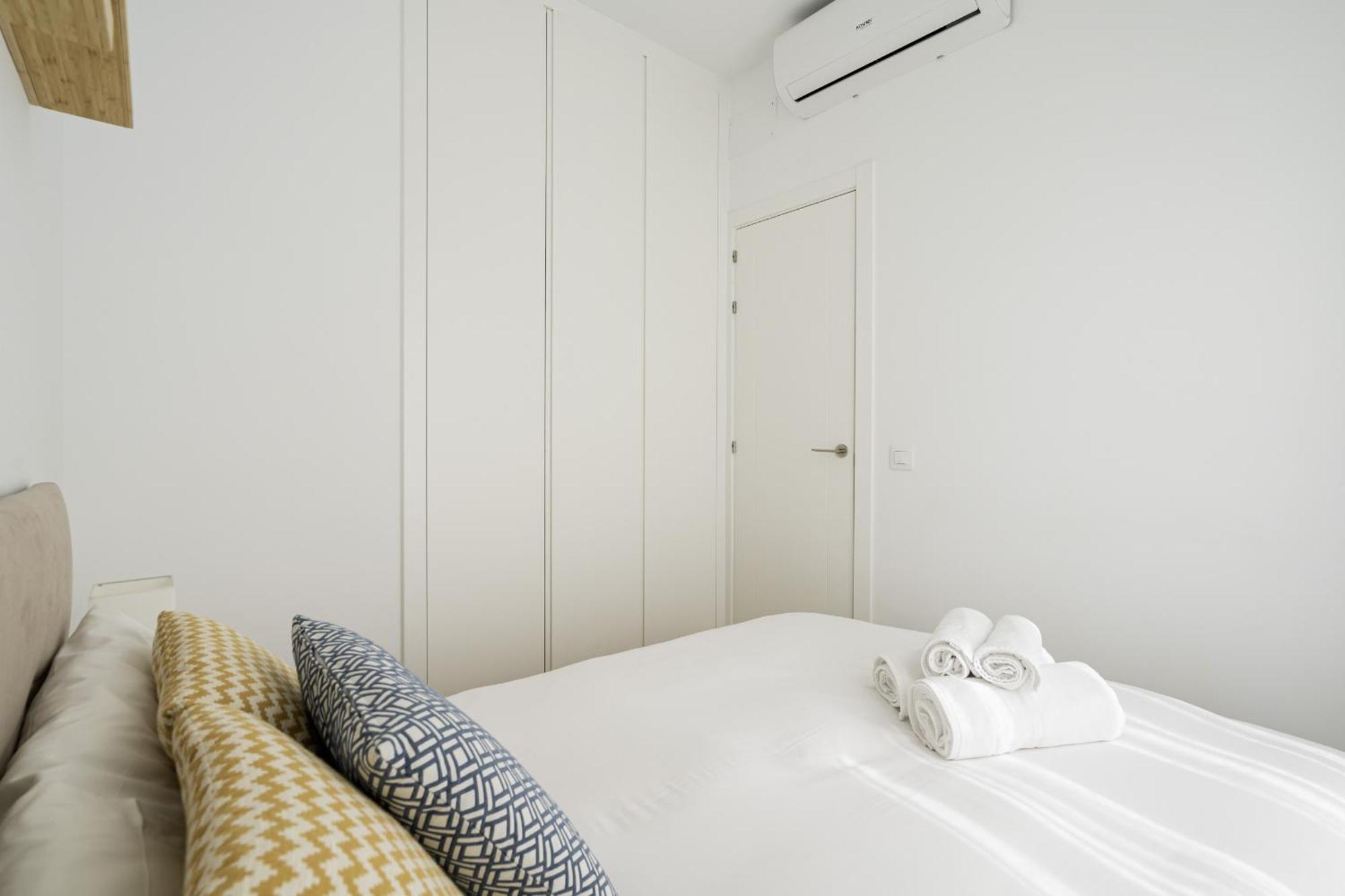 Apartamento Reformado En Metro Ibiza Alquiler Temporal Madrid Esterno foto