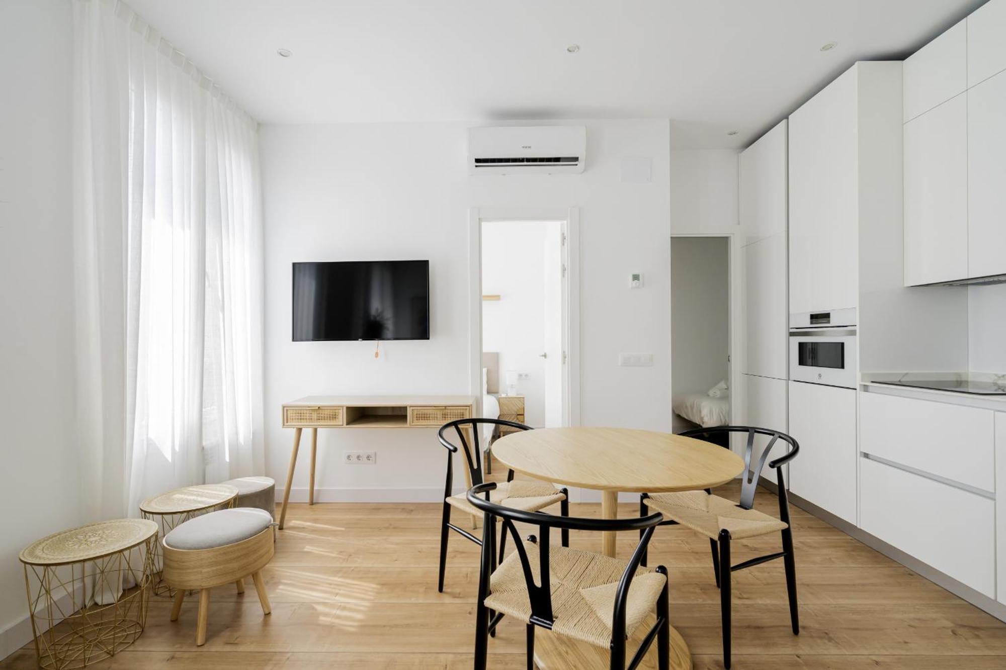Apartamento Reformado En Metro Ibiza Alquiler Temporal Madrid Esterno foto