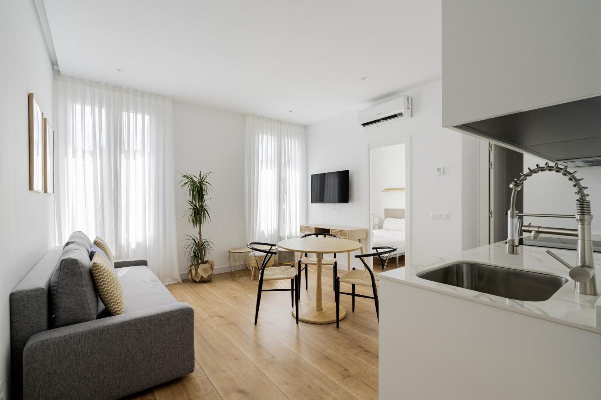 Apartamento Reformado En Metro Ibiza Alquiler Temporal Madrid Esterno foto